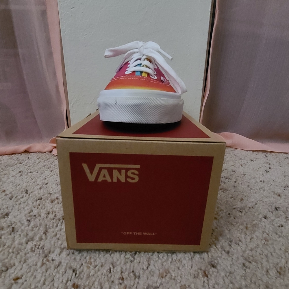Tie Dye Vans - Picture 3 of 6